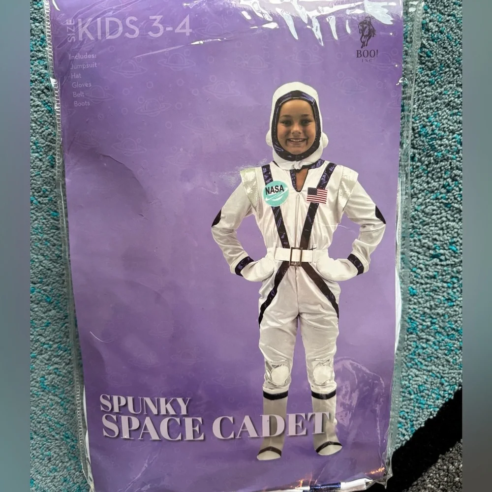 Toddler/Child Astronaut Costume – NASA Space Suit Size 3-4